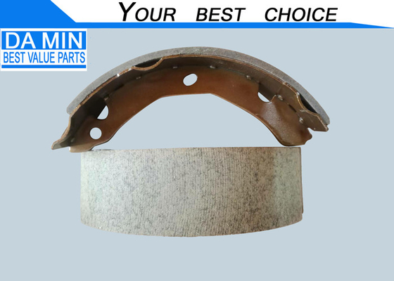 Bộ lót phanh phía sau 5878321090 Đối với xe tải hạng nhẹ NHR NKR Chiều rộng 60mm Giày cá nhân 8971714390